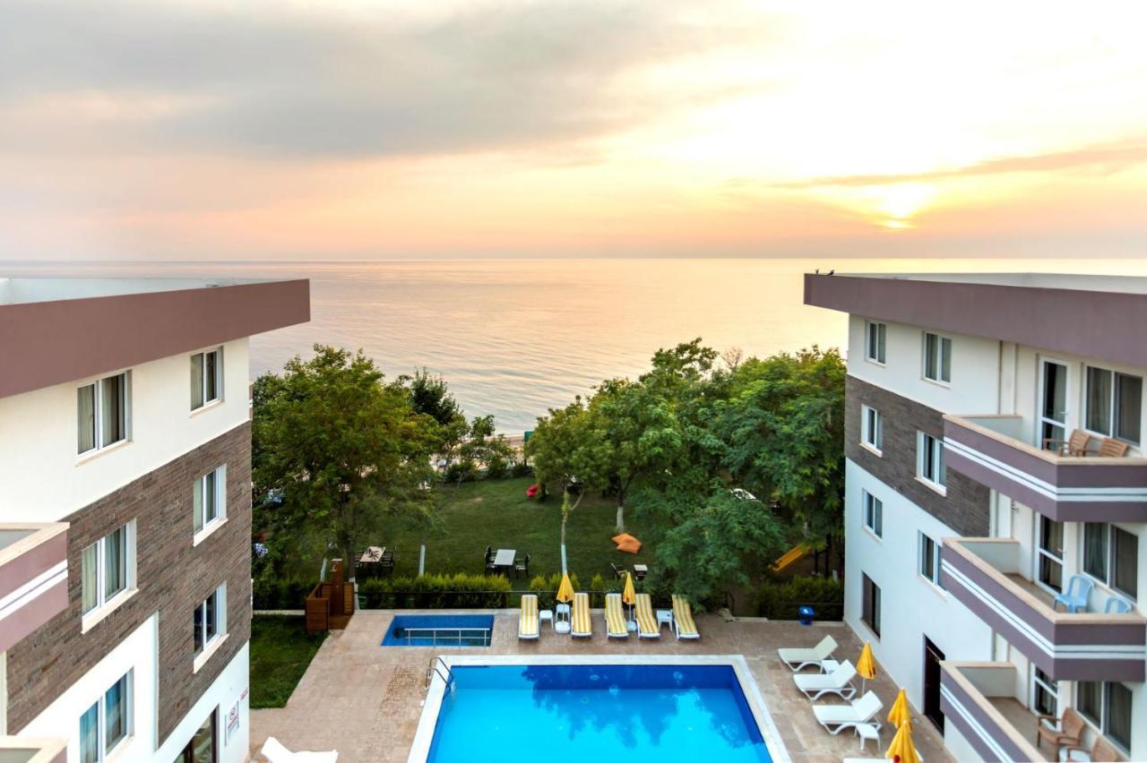Troas Beach Hotel Tavakli Exterior photo